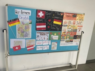 2025 11 10 Evdomada Germanikis Glossas 6.jpg